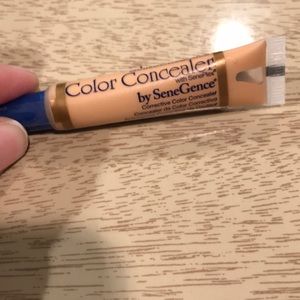 Concealer